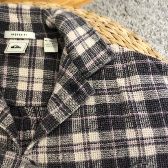 Plaid thicker shirt - Picture 2 of 3